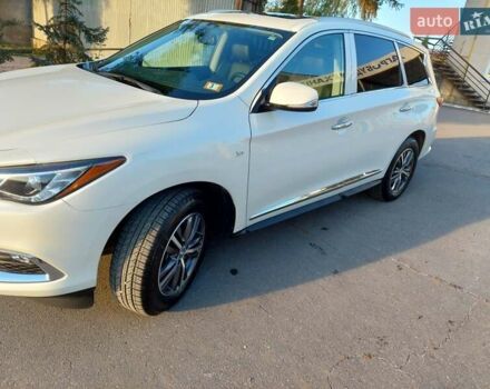 Белый Инфинити QX60, объемом двигателя 3.5 л и пробегом 99 тыс. км за 18500 $, фото 1 на Automoto.ua