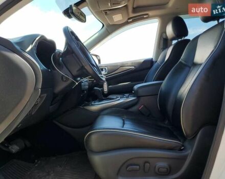 Белый Инфинити QX60, объемом двигателя 3.5 л и пробегом 74 тыс. км за 2700 $, фото 6 на Automoto.ua
