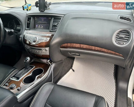 Белый Инфинити QX60, объемом двигателя 3.5 л и пробегом 99 тыс. км за 20500 $, фото 64 на Automoto.ua