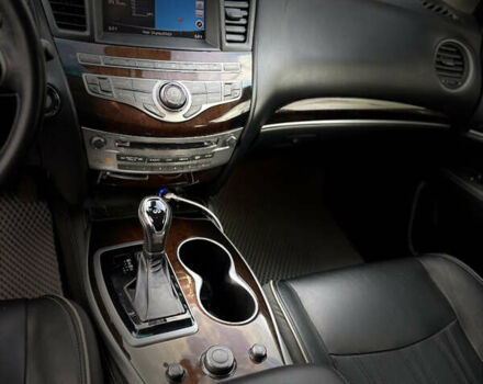 Белый Инфинити QX60, объемом двигателя 3.5 л и пробегом 99 тыс. км за 20500 $, фото 71 на Automoto.ua