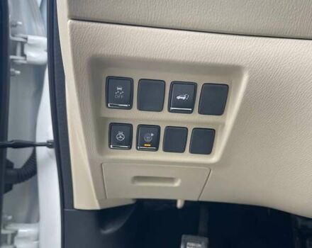 Белый Инфинити QX60, объемом двигателя 3.5 л и пробегом 106 тыс. км за 19800 $, фото 11 на Automoto.ua