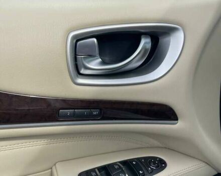 Белый Инфинити QX60, объемом двигателя 3.5 л и пробегом 106 тыс. км за 19800 $, фото 9 на Automoto.ua