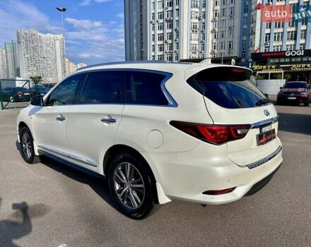 Білий Інфініті QX60, об'ємом двигуна 3.5 л та пробігом 32 тис. км за 19200 $, фото 22 на Automoto.ua