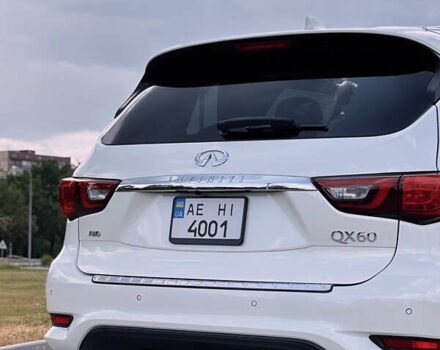 Белый Инфинити QX60, объемом двигателя 3.5 л и пробегом 86 тыс. км за 21500 $, фото 7 на Automoto.ua