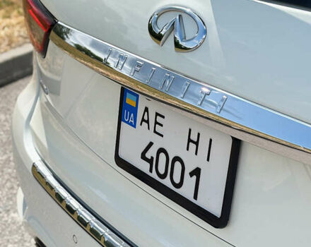 Белый Инфинити QX60, объемом двигателя 3.5 л и пробегом 86 тыс. км за 21500 $, фото 4 на Automoto.ua