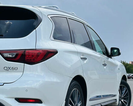 Белый Инфинити QX60, объемом двигателя 3.5 л и пробегом 86 тыс. км за 21500 $, фото 6 на Automoto.ua