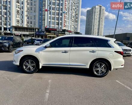 Білий Інфініті QX60, об'ємом двигуна 3.5 л та пробігом 32 тис. км за 19200 $, фото 2 на Automoto.ua