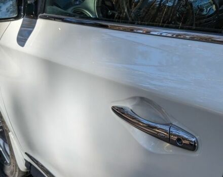 Белый Инфинити QX60, объемом двигателя 3.5 л и пробегом 77 тыс. км за 25000 $, фото 4 на Automoto.ua