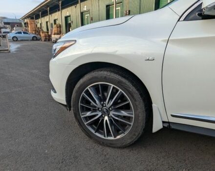 Белый Инфинити QX60, объемом двигателя 3.5 л и пробегом 77 тыс. км за 25000 $, фото 3 на Automoto.ua