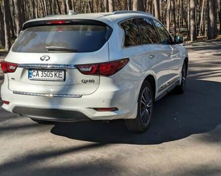 Белый Инфинити QX60, объемом двигателя 3.5 л и пробегом 77 тыс. км за 25000 $, фото 7 на Automoto.ua