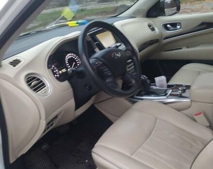 Белый Инфинити QX60, объемом двигателя 2.49 л и пробегом 86 тыс. км за 28000 $, фото 6 на Automoto.ua