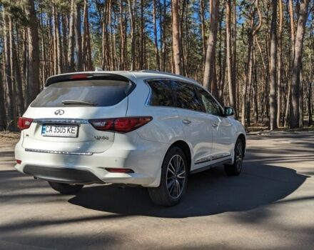 Белый Инфинити QX60, объемом двигателя 3.5 л и пробегом 77 тыс. км за 25000 $, фото 6 на Automoto.ua