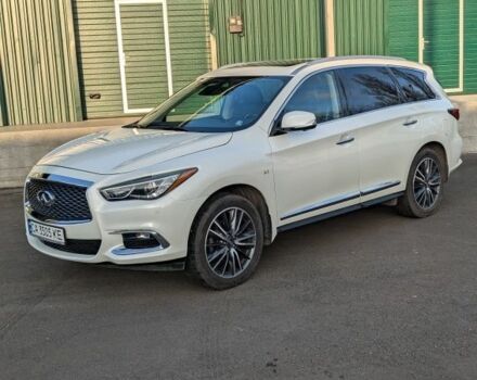 Белый Инфинити QX60, объемом двигателя 3.5 л и пробегом 77 тыс. км за 25000 $, фото 2 на Automoto.ua