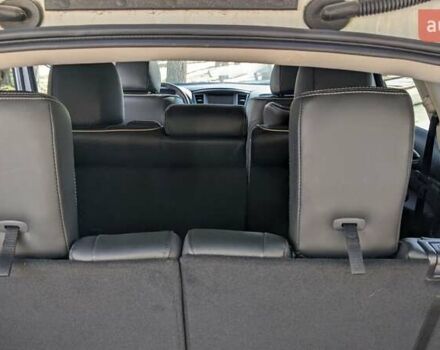 Белый Инфинити QX60, объемом двигателя 3.5 л и пробегом 77 тыс. км за 25000 $, фото 5 на Automoto.ua