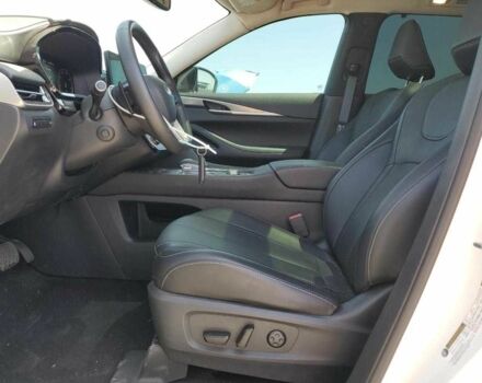 Белый Инфинити QX60, объемом двигателя 3.5 л и пробегом 16 тыс. км за 11000 $, фото 6 на Automoto.ua