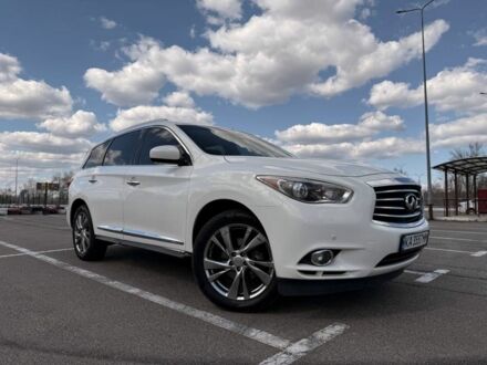 Инфинити QX60 2013 в Киеве на Automoto.ua Белый Инфинити QX60, объемом двигателя 2.5 л и пробегом 312 тыс. км за 10590 $, фото 1 на Automoto.ua