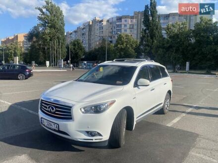 Белый Инфинити QX60, объемом двигателя 2.49 л и пробегом 253 тыс. км за 15000 $, фото 1 на Automoto.ua