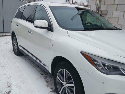 Белый Инфинити QX60, объемом двигателя 3.5 л и пробегом 172 тыс. км за 18000 $, фото 1 на Automoto.ua