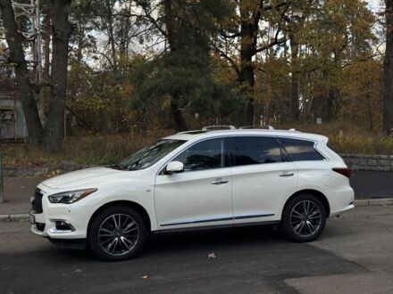 Білий Інфініті QX60, об'ємом двигуна 0 л та пробігом 130 тис. км за 12500 $, фото 1 на Automoto.ua