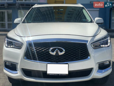 Інфініті QX60 2017 у Києві на Automoto.ua Білий Інфініті QX60, об'ємом двигуна 3.5 л та пробігом 157 тис. км за 18400 $, фото 1 на Automoto.ua
