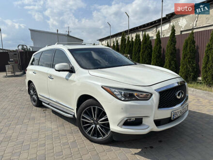 Інфініті QX60 2017 у Тернополі на Automoto.ua Білий Інфініті QX60, об'ємом двигуна 3.5 л та пробігом 99 тис. км за 21900 $, фото 1 на Automoto.ua
