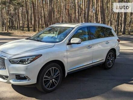 Білий Інфініті QX60, об'ємом двигуна 3.5 л та пробігом 67 тис. км за 33000 $, фото 1 на Automoto.ua