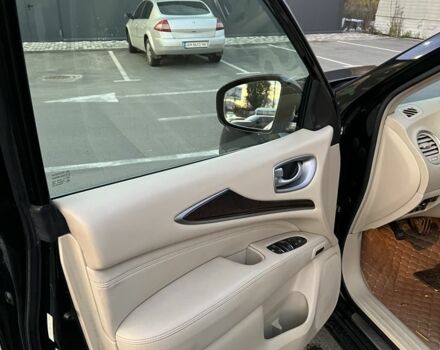 Черный Инфинити QX60, объемом двигателя 3.5 л и пробегом 290 тыс. км за 10000 $, фото 19 на Automoto.ua