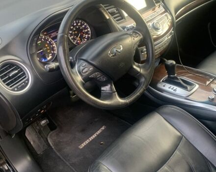 Чорний Інфініті QX60, об'ємом двигуна 2.4 л та пробігом 298 тис. км за 12800 $, фото 5 на Automoto.ua