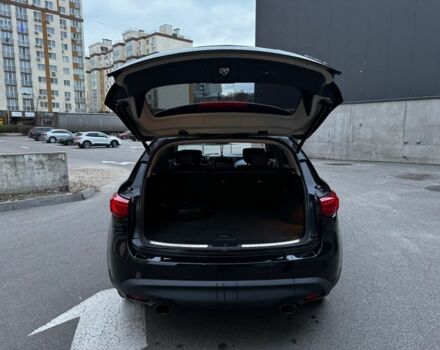 Черный Инфинити QX60, объемом двигателя 3.7 л и пробегом 230 тыс. км за 16500 $, фото 4 на Automoto.ua