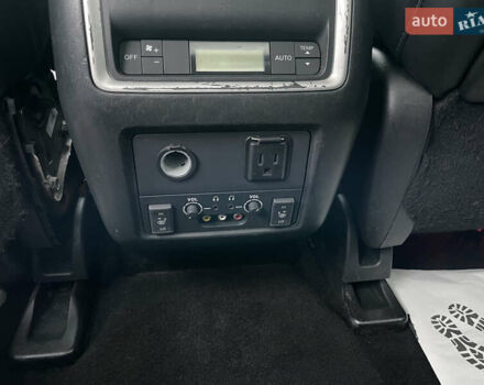 Черный Инфинити QX60, объемом двигателя 2.5 л и пробегом 174 тыс. км за 12800 $, фото 8 на Automoto.ua