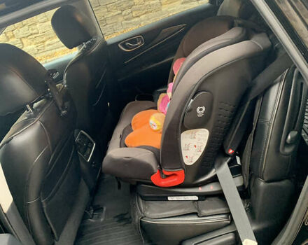 Чорний Інфініті QX60, об'ємом двигуна 3.5 л та пробігом 120 тис. км за 21000 $, фото 1 на Automoto.ua