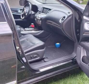 Черный Инфинити QX60, объемом двигателя 3.5 л и пробегом 121 тыс. км за 12500 $, фото 2 на Automoto.ua