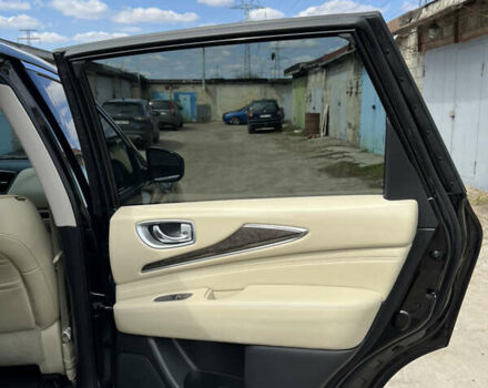 Чорний Інфініті QX60, об'ємом двигуна 3.5 л та пробігом 221 тис. км за 15000 $, фото 17 на Automoto.ua