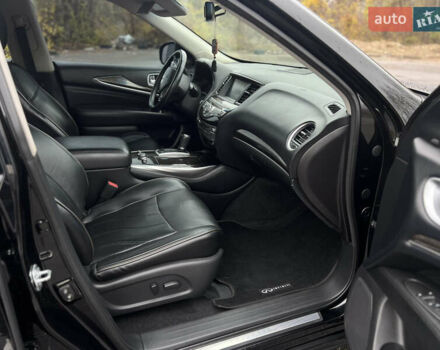 Черный Инфинити QX60, объемом двигателя 3.5 л и пробегом 200 тыс. км за 11500 $, фото 16 на Automoto.ua