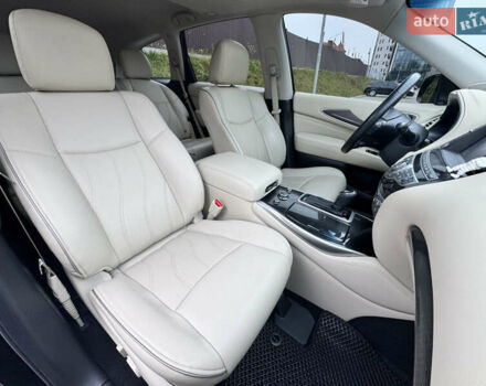 Черный Инфинити QX60, объемом двигателя 3.5 л и пробегом 167 тыс. км за 17700 $, фото 60 на Automoto.ua