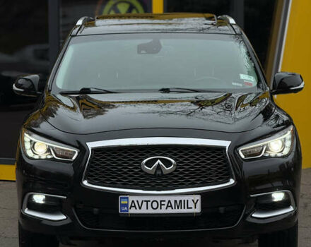 Черный Инфинити QX60, объемом двигателя 3.5 л и пробегом 176 тыс. км за 15500 $, фото 1 на Automoto.ua
