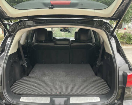 Черный Инфинити QX60, объемом двигателя 3.5 л и пробегом 195 тыс. км за 19000 $, фото 20 на Automoto.ua