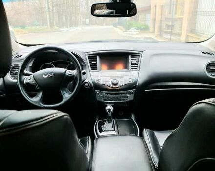 Чорний Інфініті QX60, об'ємом двигуна 3.5 л та пробігом 216 тис. км за 17500 $, фото 9 на Automoto.ua