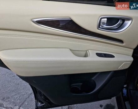 Черный Инфинити QX60, объемом двигателя 3.5 л и пробегом 245 тыс. км за 15999 $, фото 11 на Automoto.ua