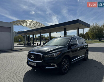 Черный Инфинити QX60, объемом двигателя 3.5 л и пробегом 195 тыс. км за 19000 $, фото 8 на Automoto.ua