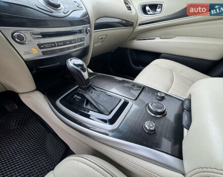 Черный Инфинити QX60, объемом двигателя 3.5 л и пробегом 167 тыс. км за 17700 $, фото 57 на Automoto.ua