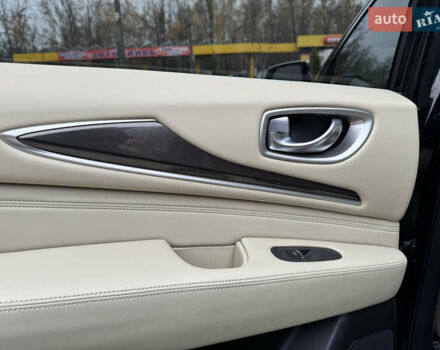 Черный Инфинити QX60, объемом двигателя 3.5 л и пробегом 167 тыс. км за 17700 $, фото 44 на Automoto.ua