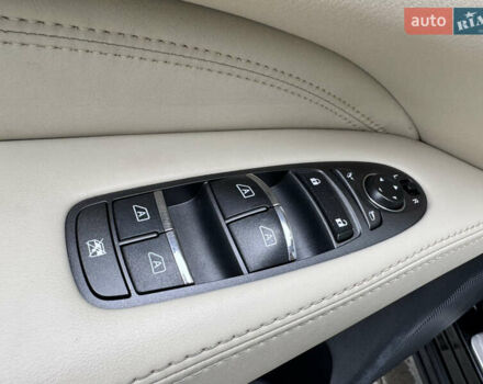 Черный Инфинити QX60, объемом двигателя 3.5 л и пробегом 167 тыс. км за 17700 $, фото 64 на Automoto.ua