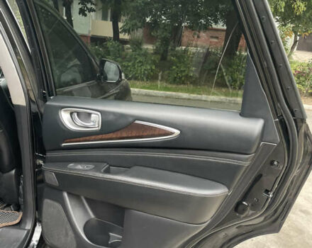 Черный Инфинити QX60, объемом двигателя 3.5 л и пробегом 195 тыс. км за 19000 $, фото 21 на Automoto.ua