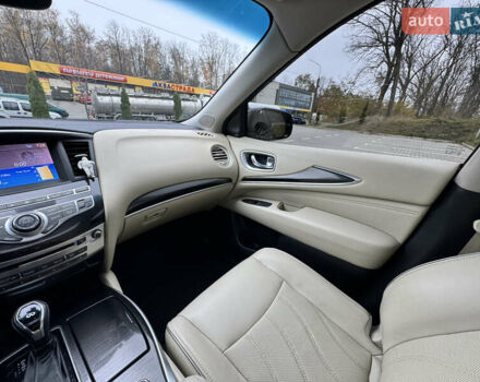 Черный Инфинити QX60, объемом двигателя 3.5 л и пробегом 167 тыс. км за 17700 $, фото 71 на Automoto.ua