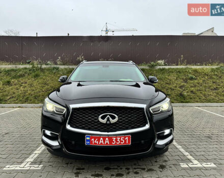 Черный Инфинити QX60, объемом двигателя 3.5 л и пробегом 167 тыс. км за 17700 $, фото 1 на Automoto.ua