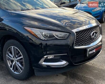 Черный Инфинити QX60, объемом двигателя 3.5 л и пробегом 147 тыс. км за 15990 $, фото 2 на Automoto.ua