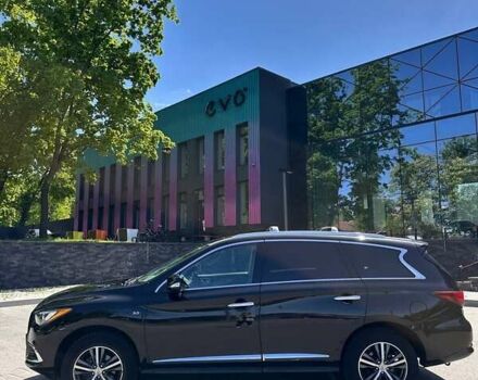 Черный Инфинити QX60, объемом двигателя 3.5 л и пробегом 197 тыс. км за 17777 $, фото 5 на Automoto.ua