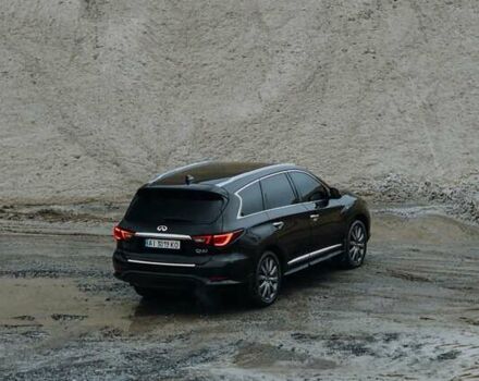 Чорний Інфініті QX60, об'ємом двигуна 3.5 л та пробігом 109 тис. км за 22000 $, фото 19 на Automoto.ua