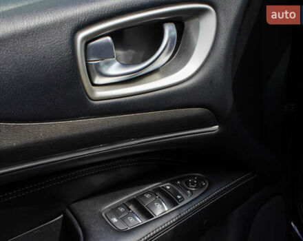 Черный Инфинити QX60, объемом двигателя 3.5 л и пробегом 101 тыс. км за 17400 $, фото 14 на Automoto.ua